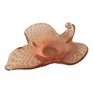 Art Glass Leaf Shaped Bowl Salmon Peach Pink Bullicante Bubbles MCM Vintage